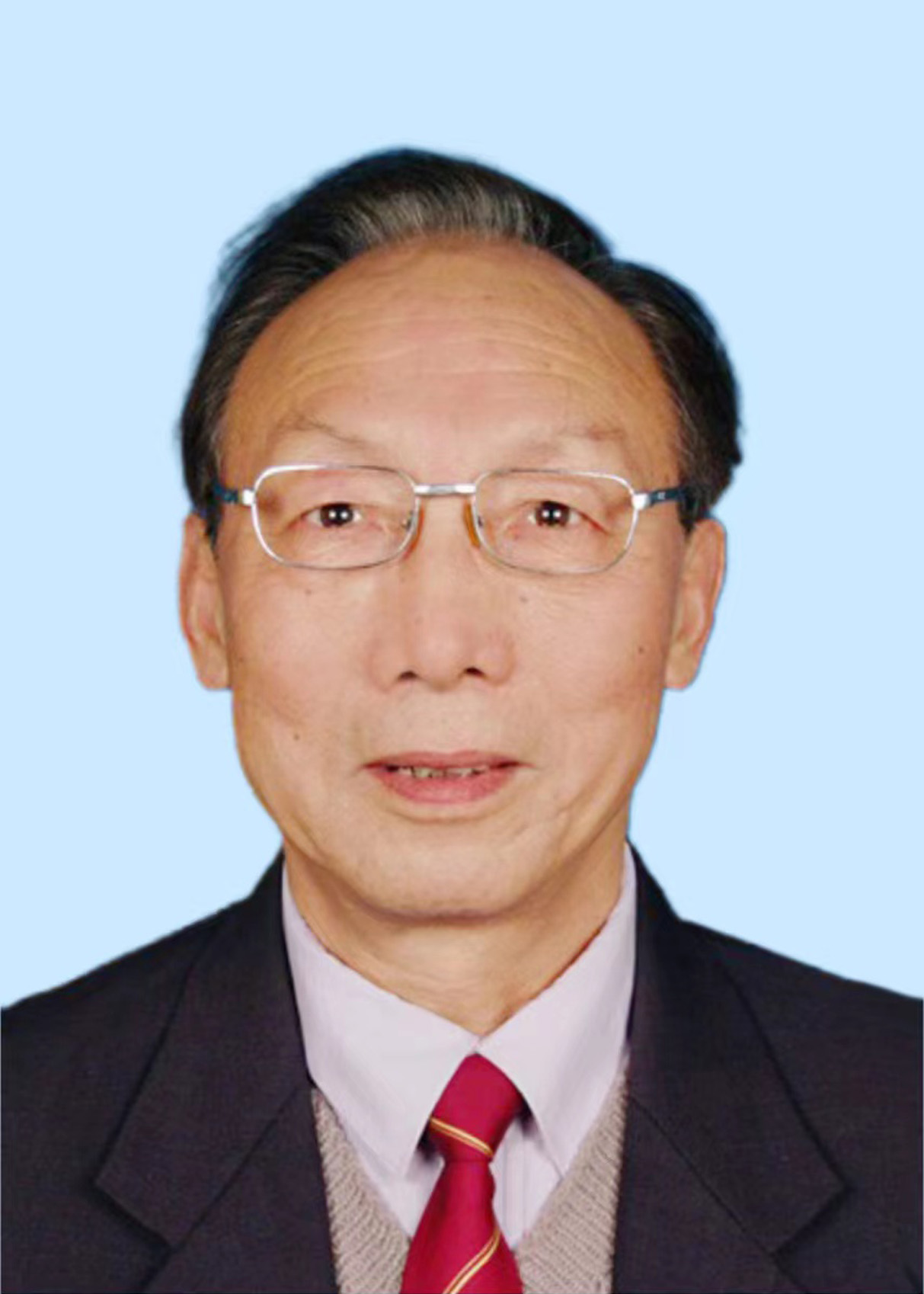 第七届、第八届、第九届荣誉理事长、第十届名誉会长李明辉