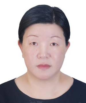 龚红英